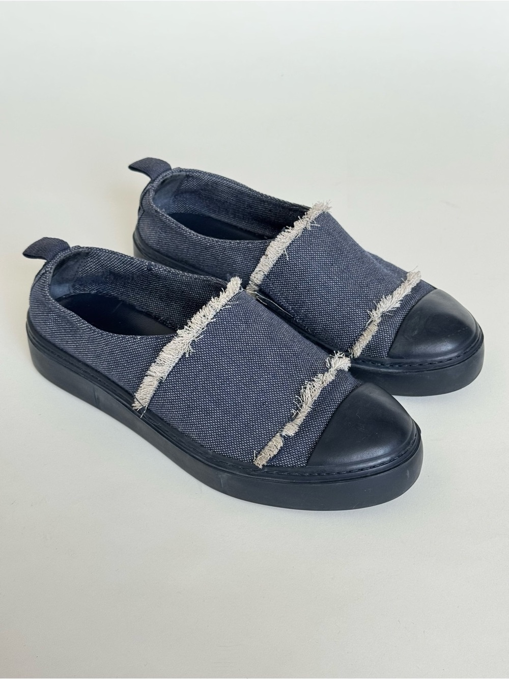 Weekend Max Mara Navy Canvas Slip-On Sneakers with Frayed Trim - Made in Italy